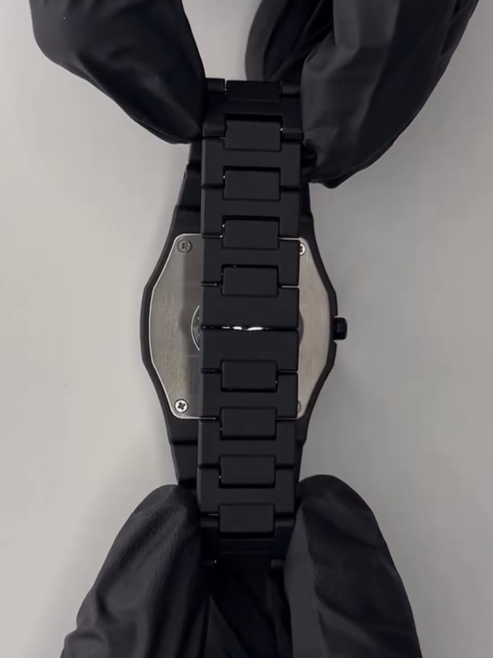 Full BLACK AURA Quartz Watch – Lightweight Design,Premium Quality & Finish